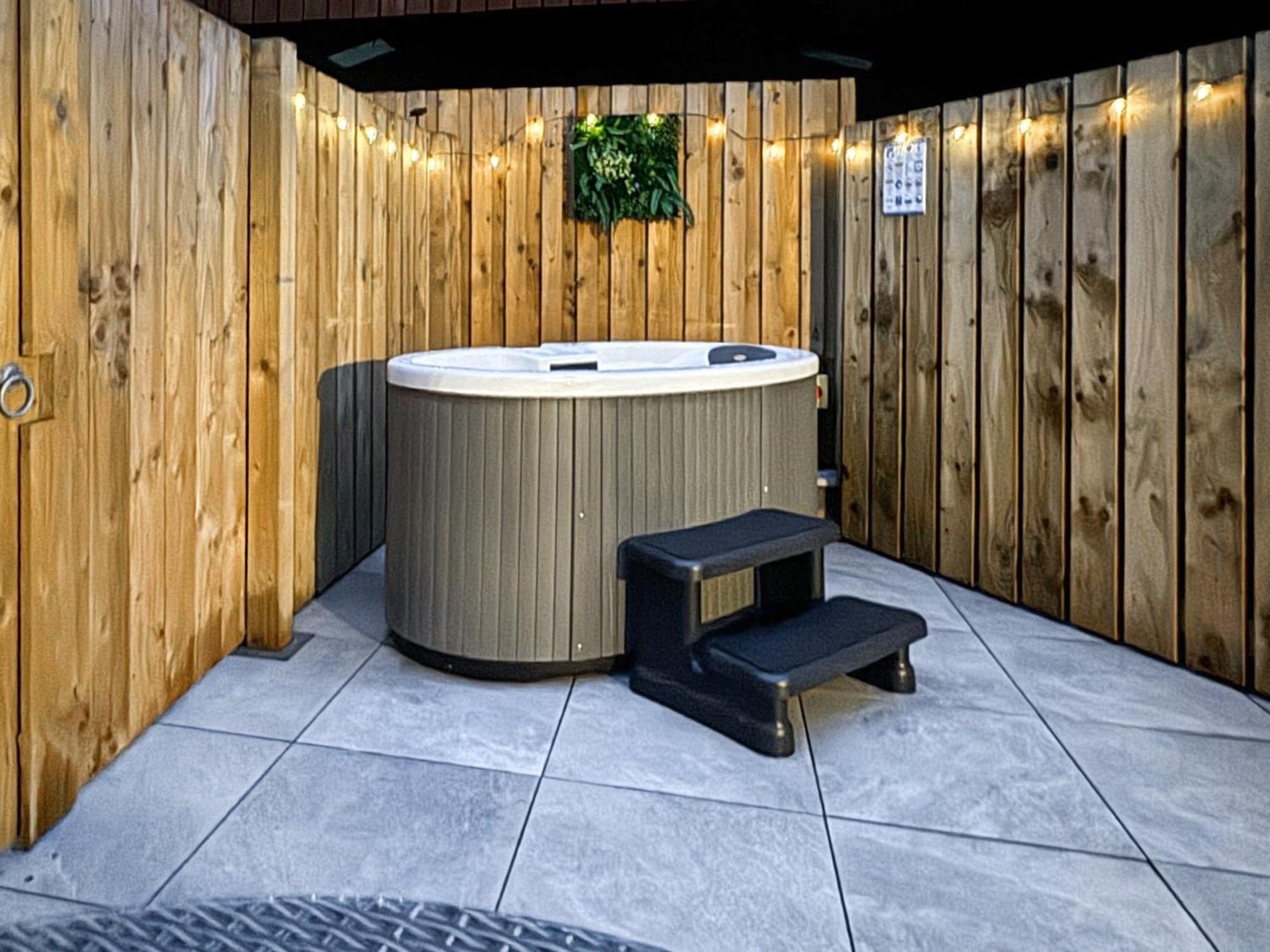 The Hive - Uk42857 Vila Rise Exterior foto